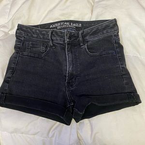 american eagle black jean shorts